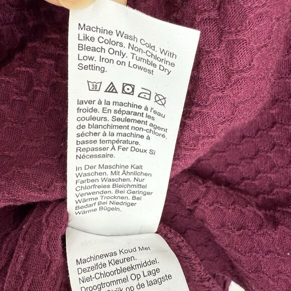 J.CREW Burgundy Ruffle Trim Honeycomb Knit Blouse Top Shirt Small - Picture 13 of 16